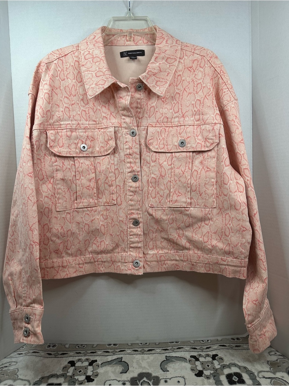 INC International Concepts Pink Snake-Print Cropped Denim Jacket, size Large